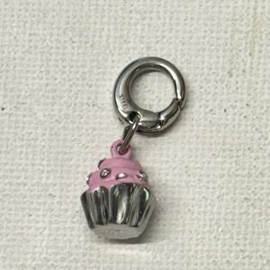 Fossil Brand CUPCAKE Pink Rhinestone Enamel Clip Charm Original Retired